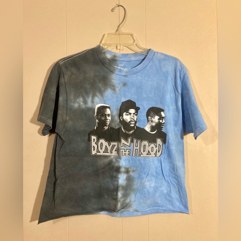 Boyz in the Hood Cropped T-shirt Size Medium